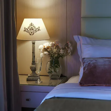 Greek Pride Cronwell Rahoni (adults Only) 5*