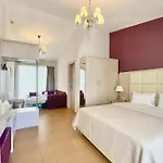 Greek Pride Cronwell Rahoni (adults Only) فندق نيا سكيوني