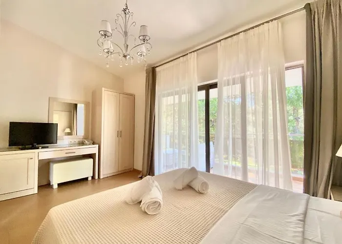 Greek Pride Cronwell Rahoni (adults Only) 5* Nea Skioni