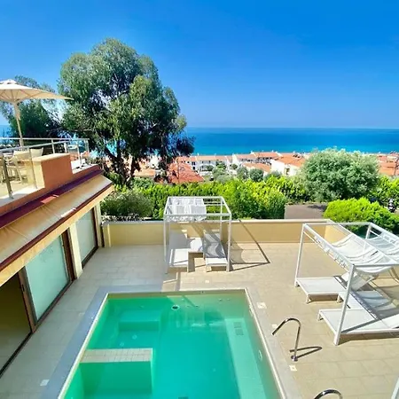 Greek Pride Cronwell Rahoni (adults Only)