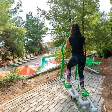 Greek Pride Cronwell Rahoni (adults Only) نيا سكيوني