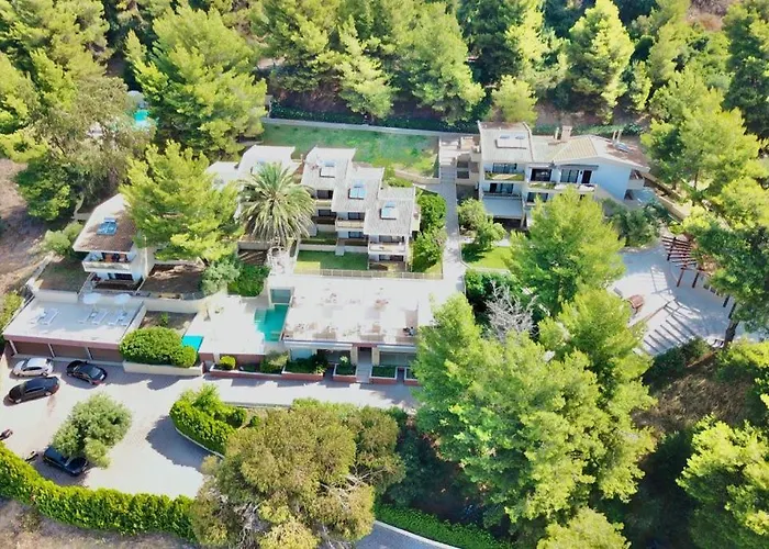 Greek Pride Cronwell Rahoni (adults Only) 5*