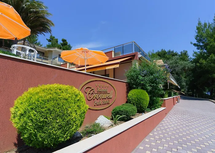 Greek Pride Cronwell Rahoni (adults Only) 5*